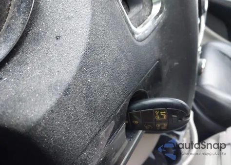 2016 Chrysler Town & Country Touring z USA, uszkodzony, nr VIN 2C4RC1BG8GR187115